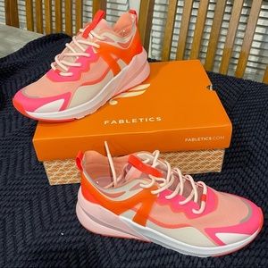 Fabletics Neon Tennis Shoes - best for training/fashion- not running